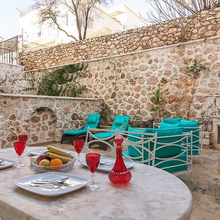 Casa Sun كالكان